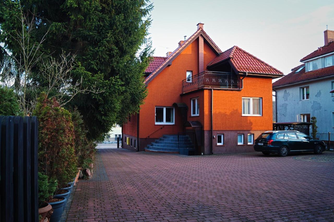 E&M Bed and Breakfast Mikołajki Exterior foto